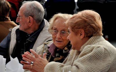 Los jubilados y pensionados bonaerenses cobrar�n sus haberes desde el viernes