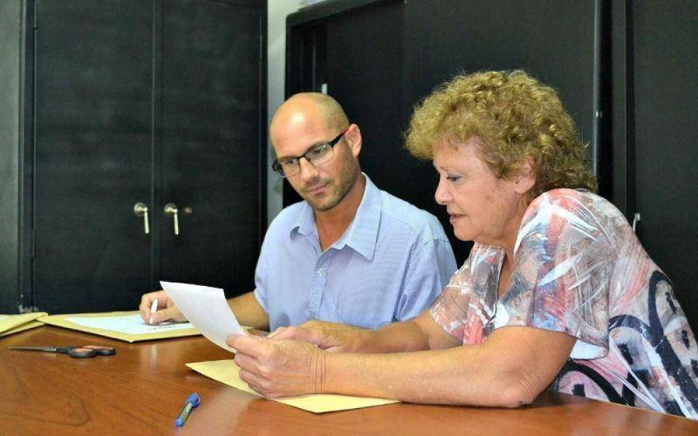 Se llev� a cabo licitaci�n para el regado de calles