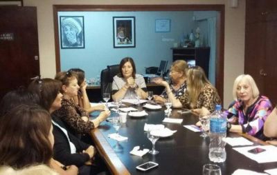 Mercedes Morro impulsa celebraci�n del D�a Internacional de la Mujer