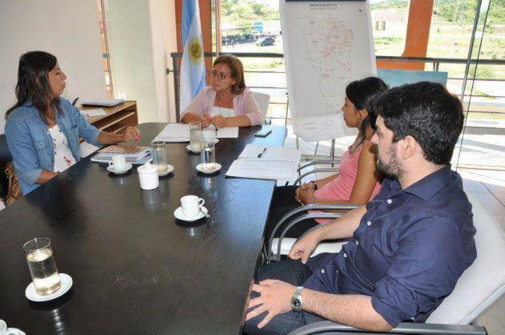 Buscan profundizar la nutrici�n saludable en las escuelas sanluise�as