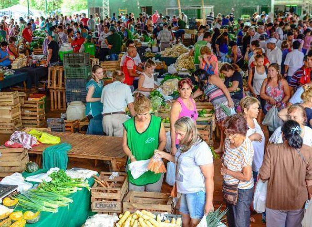 Menos productores venden en las ferias por la p�rdida de cultivos