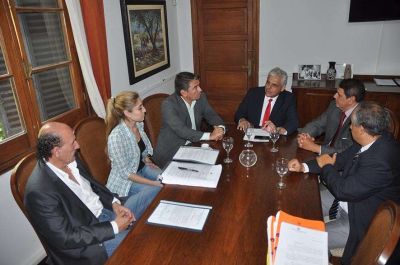 El gobierno recibi� a las autoridades del Consejo Profesional de Abogados