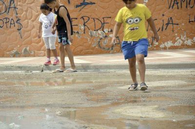 Otro derrame cloacal en el barrio Las Orqu�deas