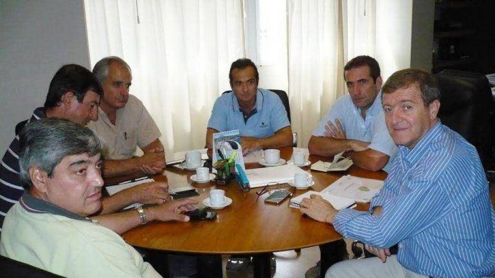 Tortoriello estar� en Buenos Aires por la crisis frut�cola