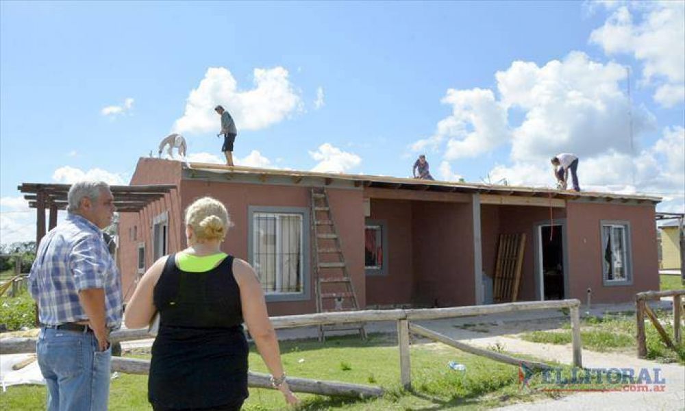 Santa Catalina: R�os proyect� nuevos tendidos de agua y cloaca