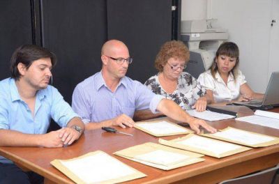 Se licit� la red de agua corriente para barrio Aoma