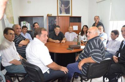 Estatales: el Gobierno ofreci� una pauta salarial del 26%