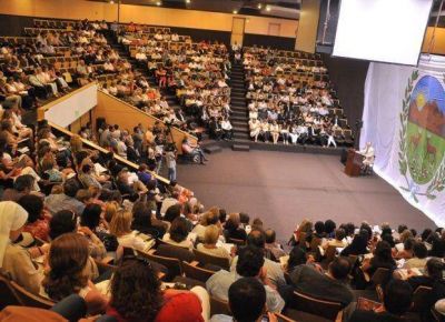 Los directores de escuela tendr�n un fondo para arreglos edilicios