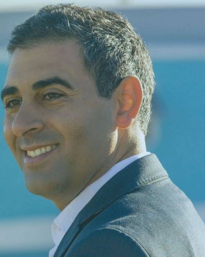 Gast�n Hissa renunci� a su cargo partidario y anunci� que integrar� el nuevo espacio pol�tico de Poggi