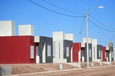 40 familias de Santa Rosa del Conlara recibir�n su vivienda propia