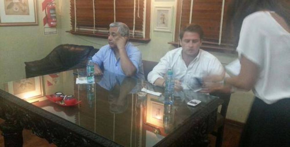 Campbell se comprometi� a �generar inversiones en San Pedro�