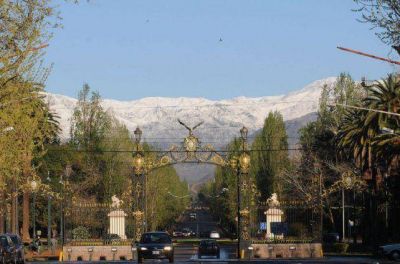 Mendoza analiza cambiar la hora en invierno para ahorrar energ�a