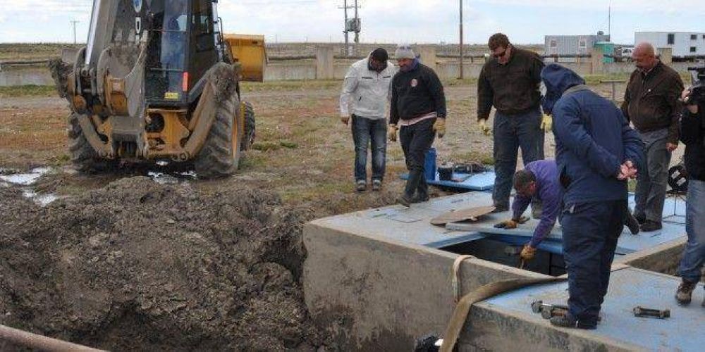 REPARACIN DEL ACUEDUCTO DE EL TROPEZN Coldorf: Trabajamos a contrarreloj para normalizar el suministro de agua