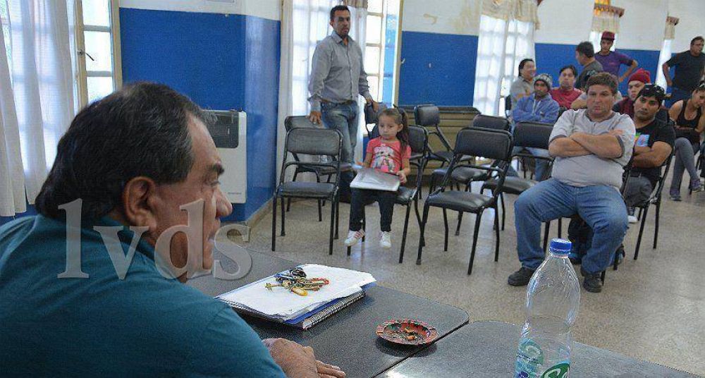 Tras reuni�n de delegados y SOEMCO, municipales regresan a sus puestos de trabajo