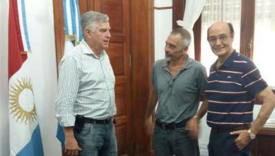 Comenz� el pase del kirchnerismo al schiarettismo en la Legislatura
