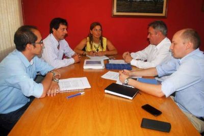 Borthiry se reuni� con diputados del PJ