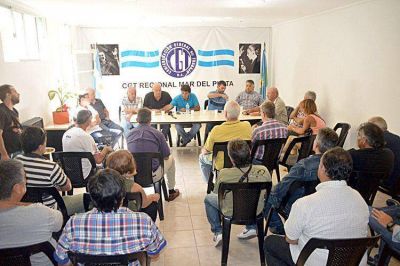 Gremios de la pesca piden al Gobierno que aumente el cupo de los fresqueros