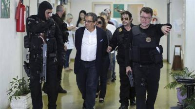Los esc�ndalos de corrupci�n rodean a Dilma: detienen a su publicista