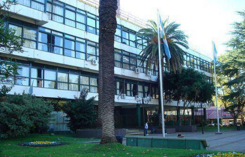 Los municipales de San Mart�n pidieron un 40 % de aumento