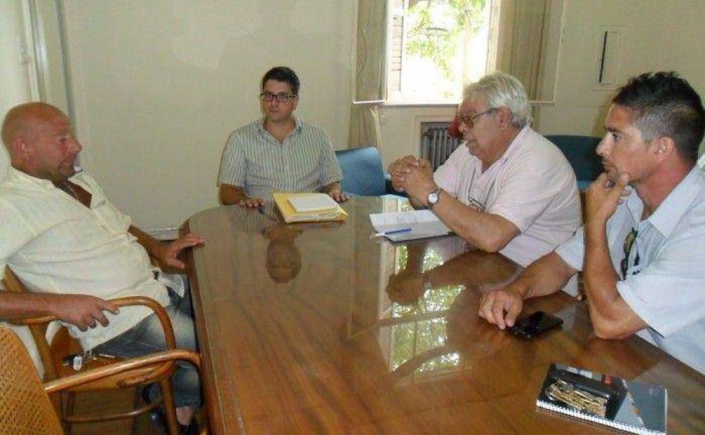 MUNICIPALES SE REUNIERON CON L�PEZ RODR�GUEZ