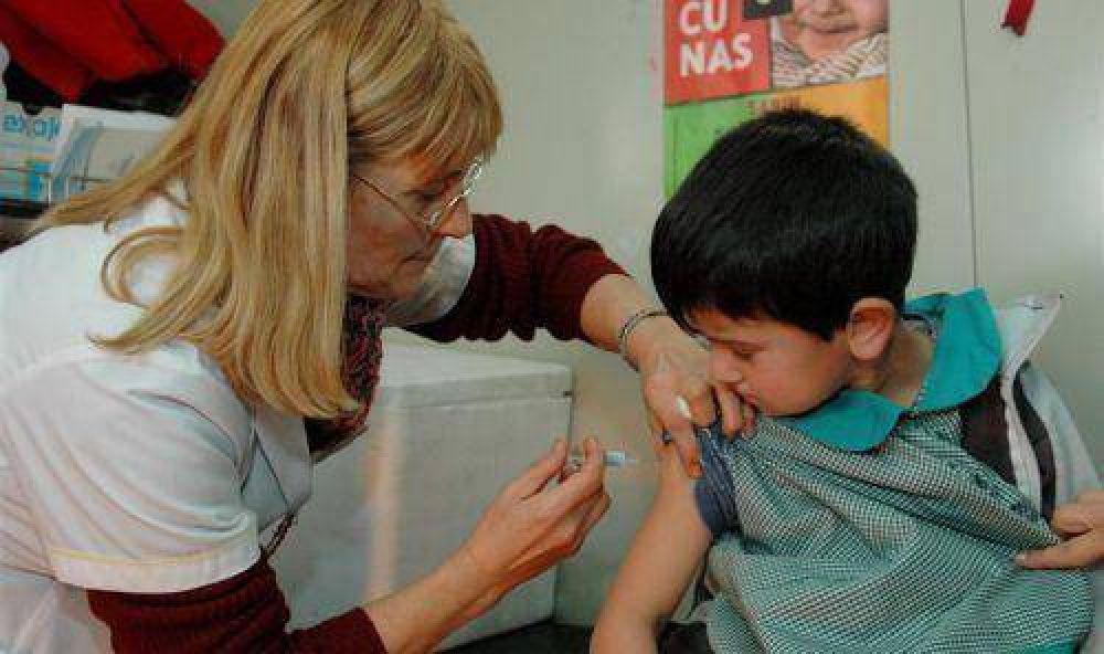 Intensificar�n la vacunaci�n de ni�os en edad escolar