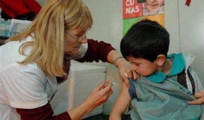 Intensificar�n la vacunaci�n de ni�os en edad escolar