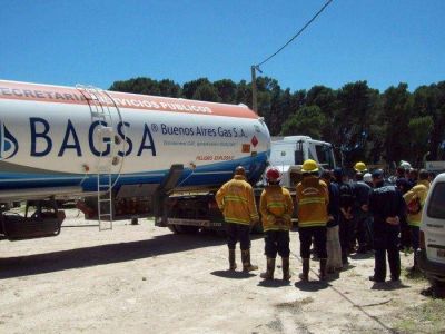 S�nchez gestion� la ampliaci�n de obras de gas para localidades