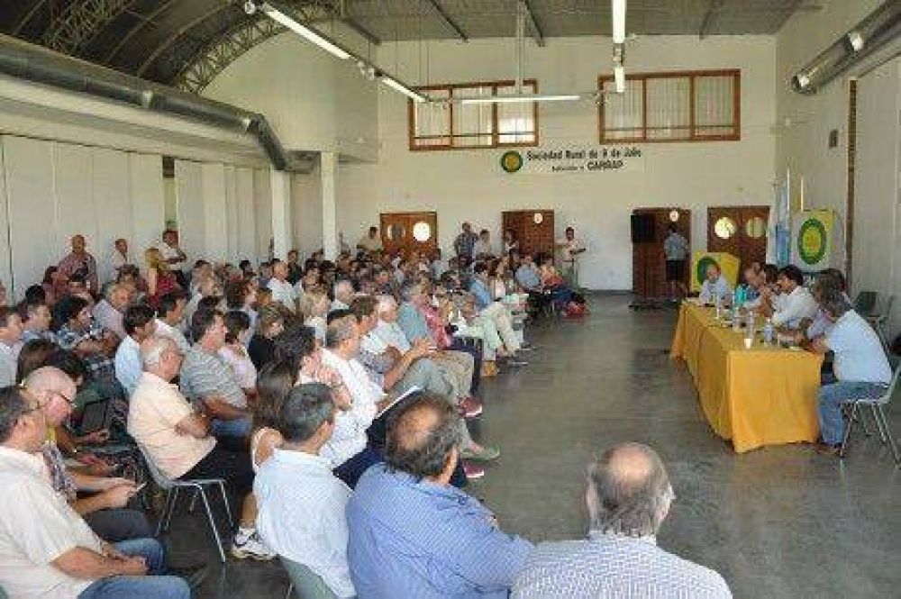 5 horas despu�s de haber terminado informaron sobre reuni�n de productores tamberos en 9 de Julio