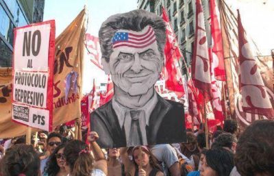 ATE marcha a Plaza de Mayo para repudiar los despidos de estatales