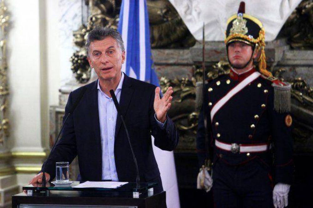 Macri se hizo estudios de rutina en la Fundaci�n Favaloro por su lesi�n en una costilla