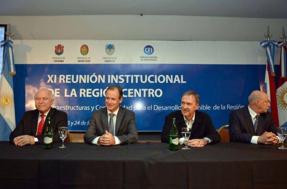 Los gobernadores de la Regi�n Centro presentar�n agenda com�n a Macri