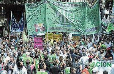ATE y las CTA concretaron el primer paro nacional contra la gesti�n de Cambiemos