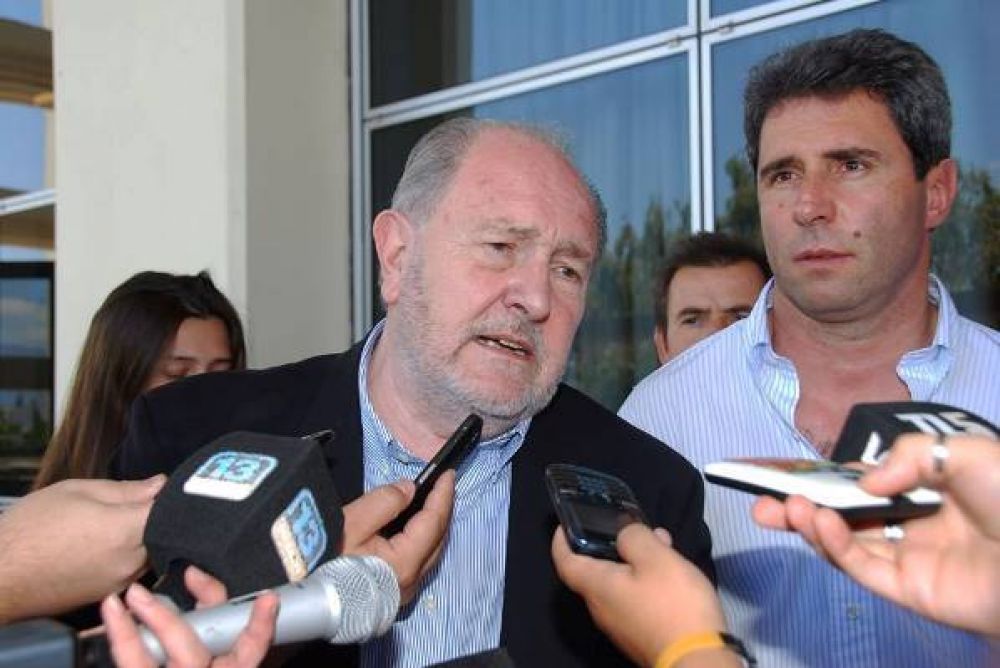 Verna eval�a pagar ya el aumento, pese al rechazo de los gremios