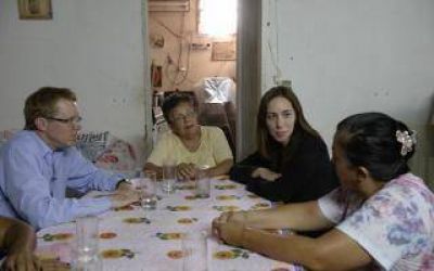 Vidal visit� una microemprendedora de Escobar que gestiona un merendero