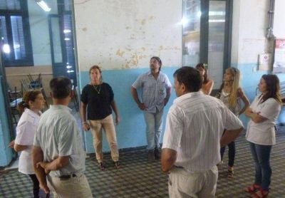 Contin�a el relevamiento del estado de la infraestructura escolar
