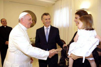 Macri viaja este jueves a Roma para encontrarse con Francisco