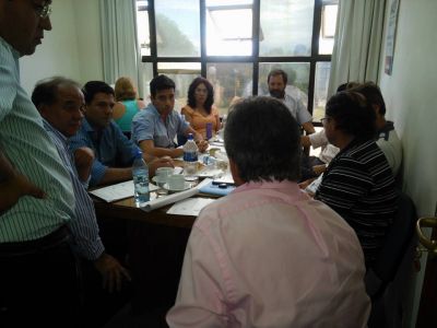 Cambiemos pide que se convoque a elecciones en Nogol� y Renca