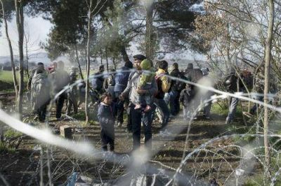 El cierre de fronteras amenaza con convertir a Grecia en un gran campamento de refugiados