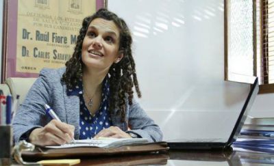 El bloque de Senadores del FpV sufre su primera baja