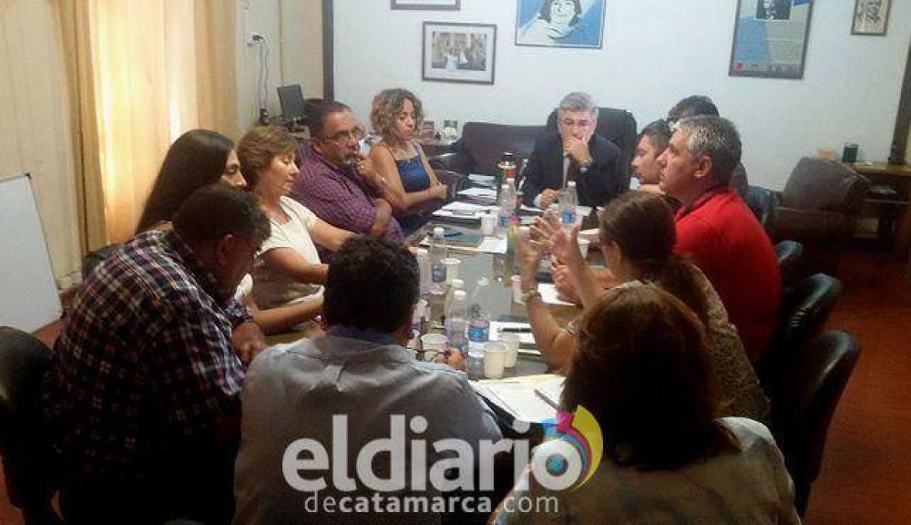 El Gobierno realiz� una nueva oferta salarial para los docentes