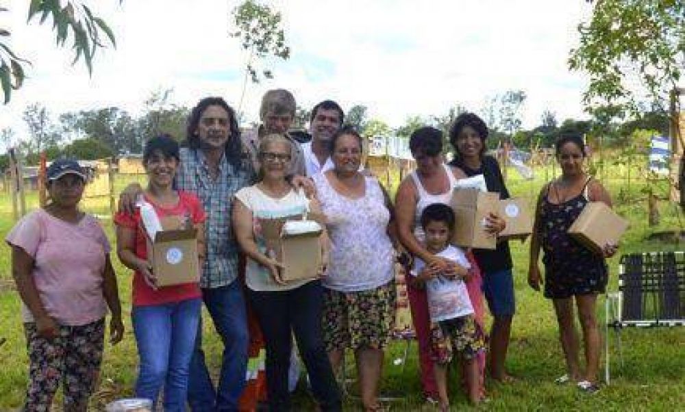 Candelaria: Gestionaron la entrega de botiquines para familias del barrio Nueva Santa Cecilia