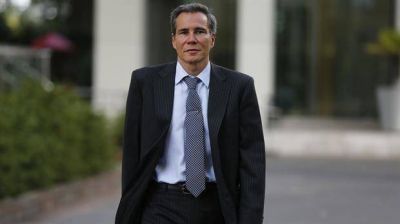Un fiscal de la causa dictamin� que Nisman fue asesinado