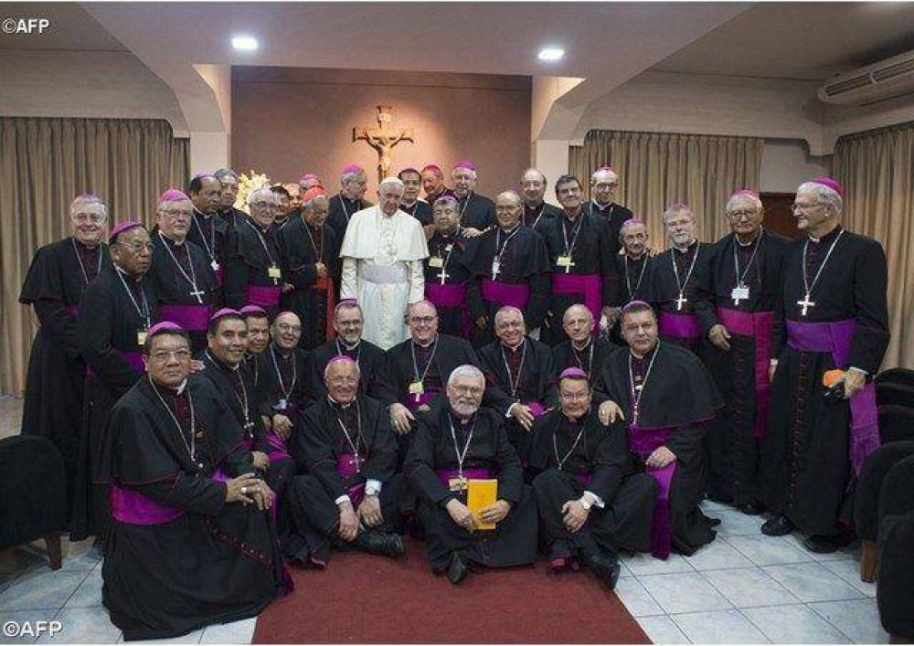Arzobispo de La Paz: el Papa Francisco mensajero de Misericordia