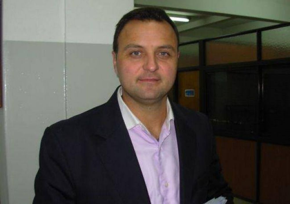 Daniel Ivoskus visit� Merlo: �Se puede trabajar en conjunto�
