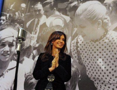 D�lar futuro: el juez Bonadio cit� a indagatoria a Cristina