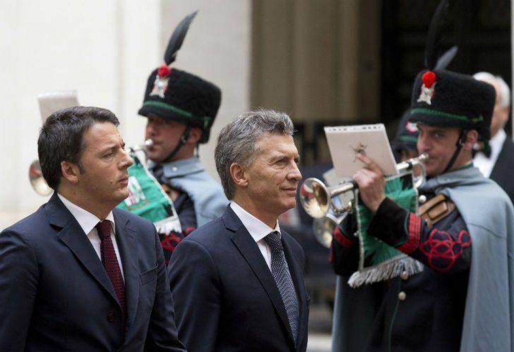 Tras visitar al Papa, Macri se reuni� con Renzi para 