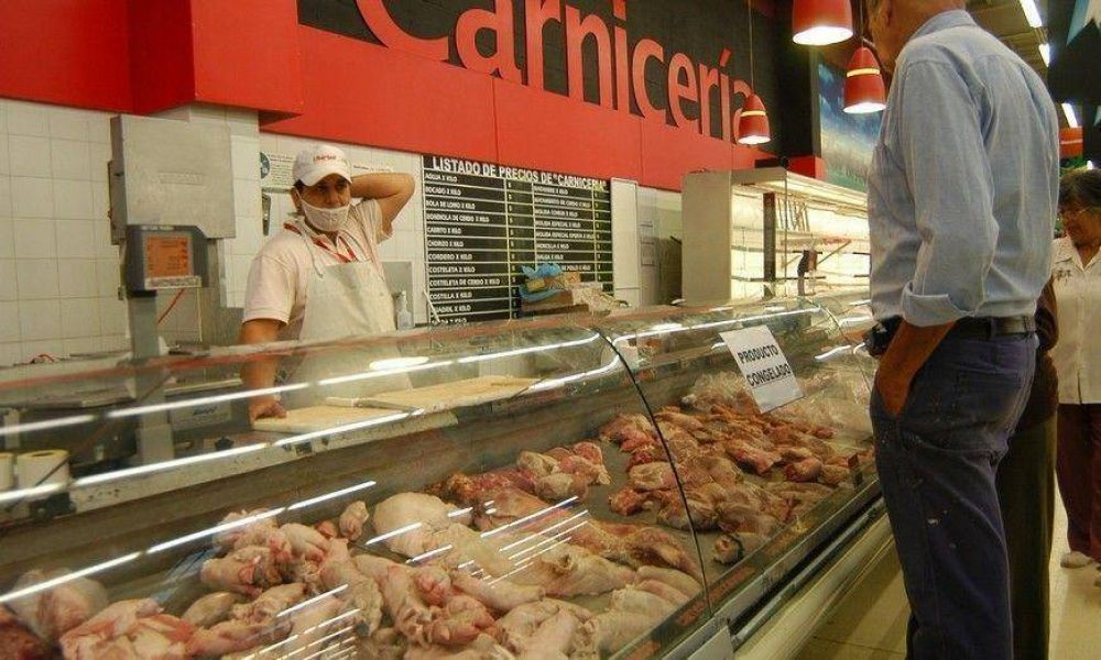 Un asado para 10 personas sale casi $ 900