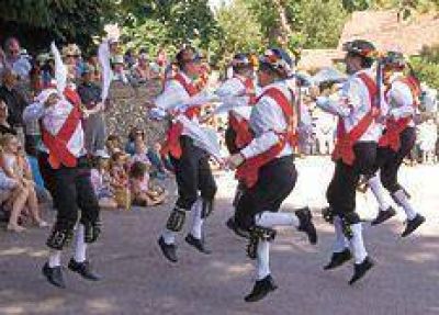 Los bonistas bailan la tarantela
