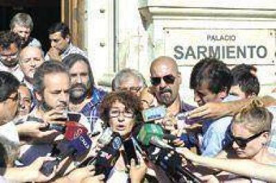 Las aulas vac�as en ocho provincias