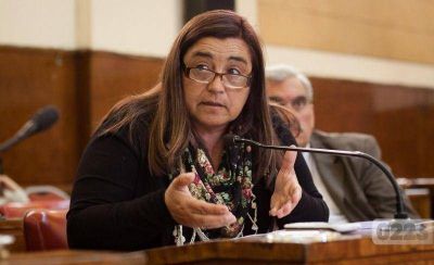 Denuncian que las obras del polideportivo del Centenario �est�n abandonadas�